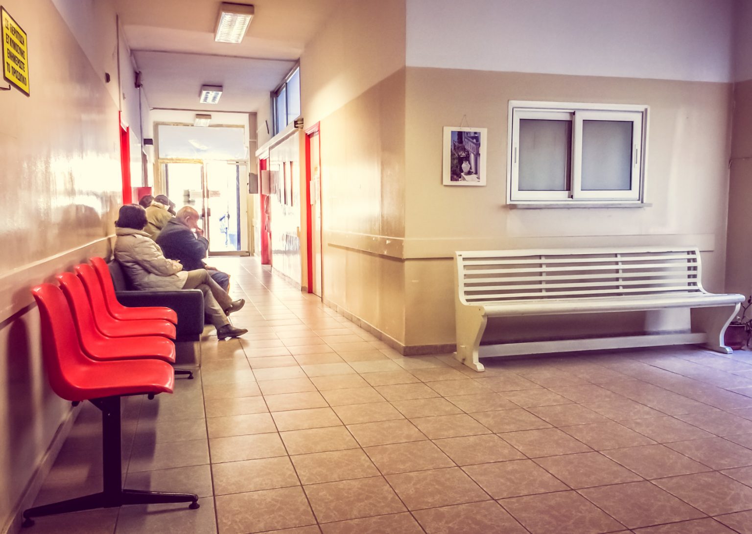 mettre-en-place-des-informations-dans-la-salle-d-attente-inform-optique